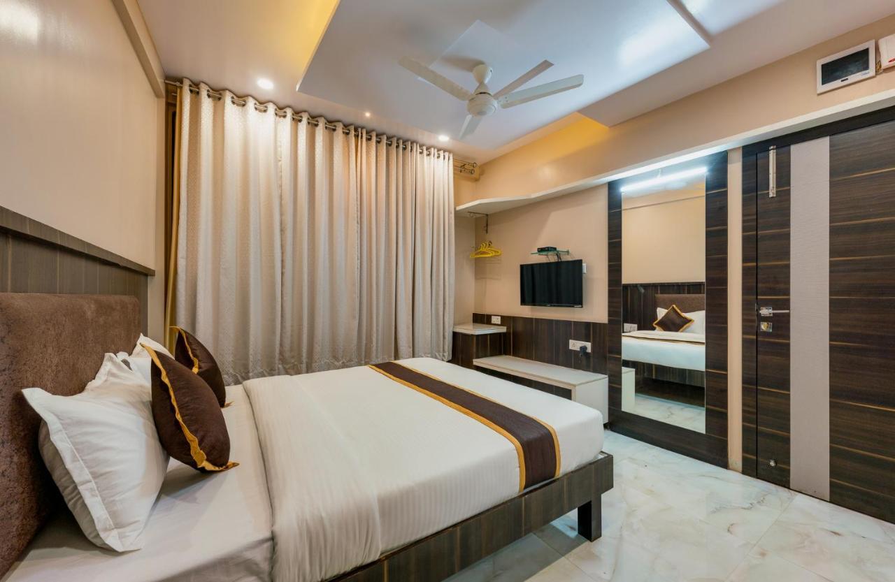 Hotel Aatithya Satkar Near Mahalaxmi Temple Kolhapur Exterior foto